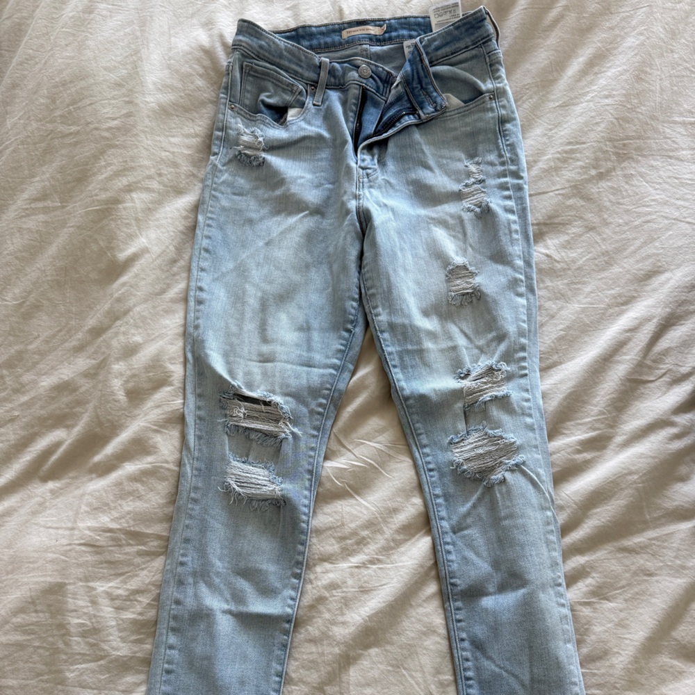 Levi's Light Blue 721 High Rise Skinny Jeans